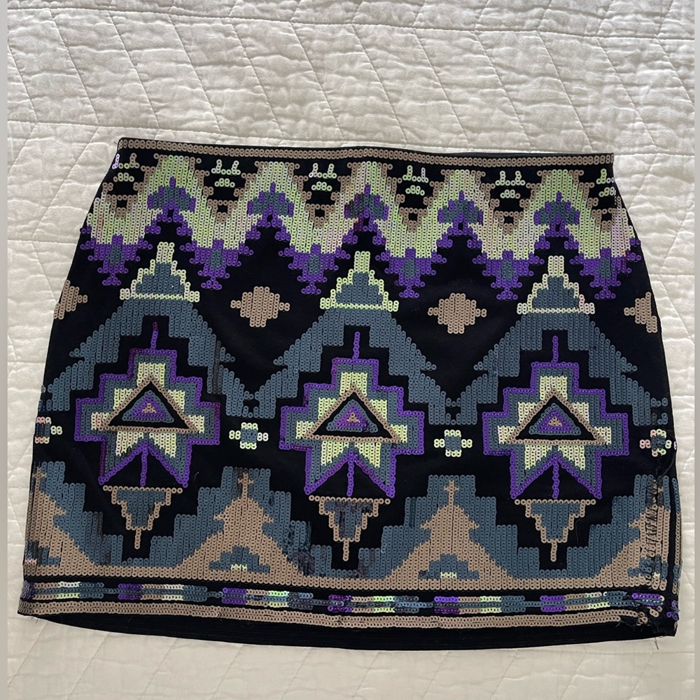 Express Sequin Skirt